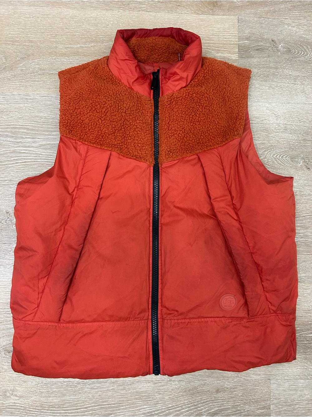 UGG Orange Zoltan Puffer Vest Men's Size XL